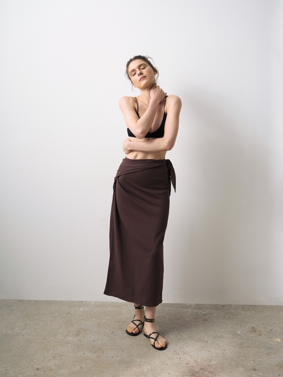 yaru-zamansiz-etek-kahverengi-1 Zamansız Etek - Görsel 1